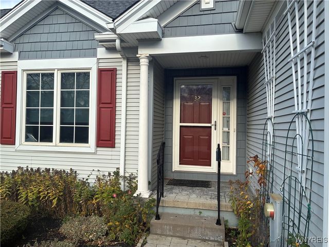 2850 Amsdell Road 32, Hamburg, NY 14075