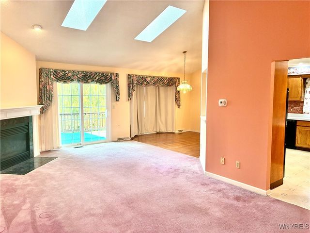 2850 Amsdell Road 32, Hamburg, NY 14075