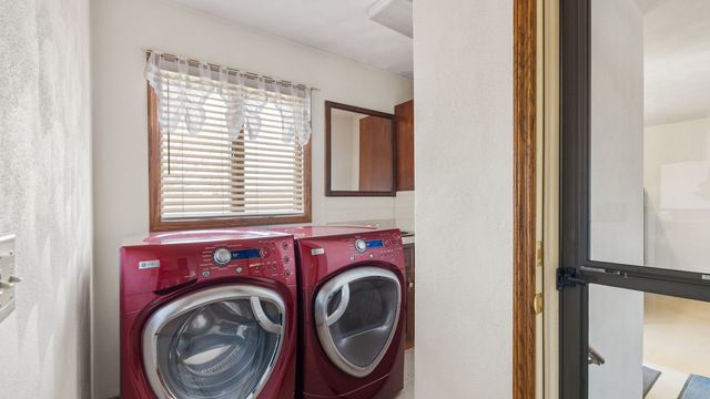 13424 S Utah Avenue, Davenport, IA 52804