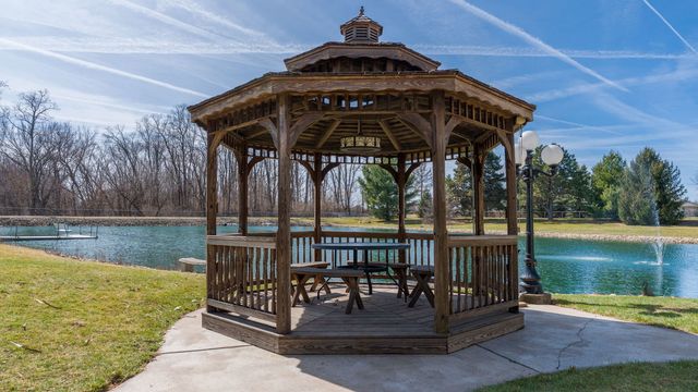 13424 S Utah Avenue, Davenport, IA 52804