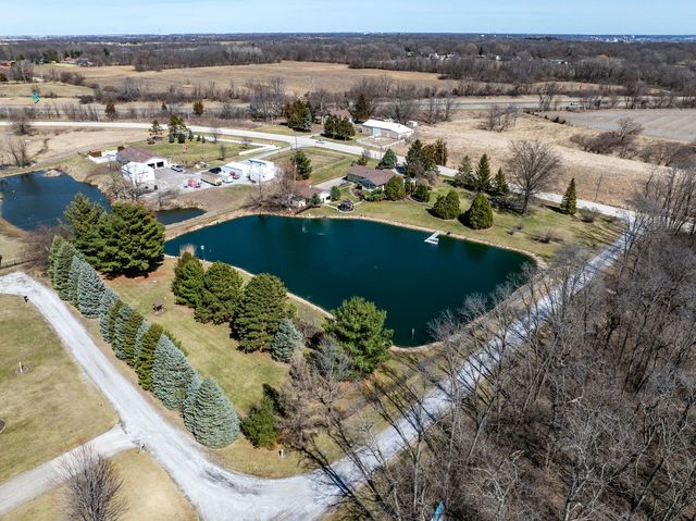 13424 S Utah Avenue, Davenport, IA 52804