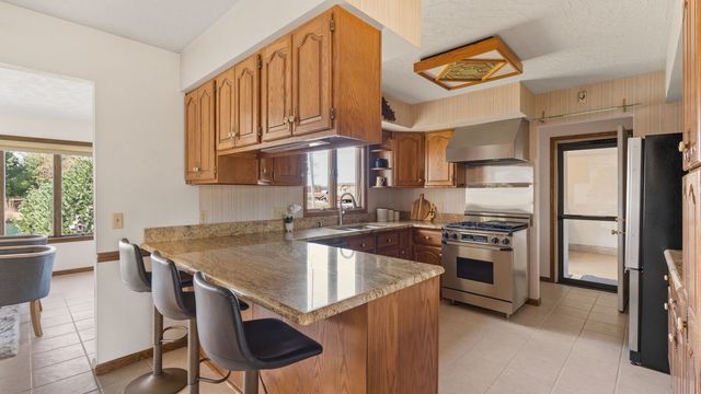 13424 S Utah Avenue, Davenport, IA 52804