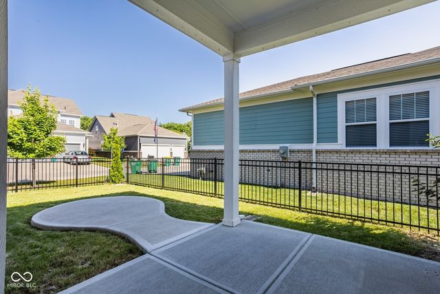 15516 Heatherbank Drive, Westfield, IN 46074