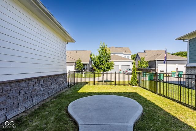 15516 Heatherbank Drive, Westfield, IN 46074