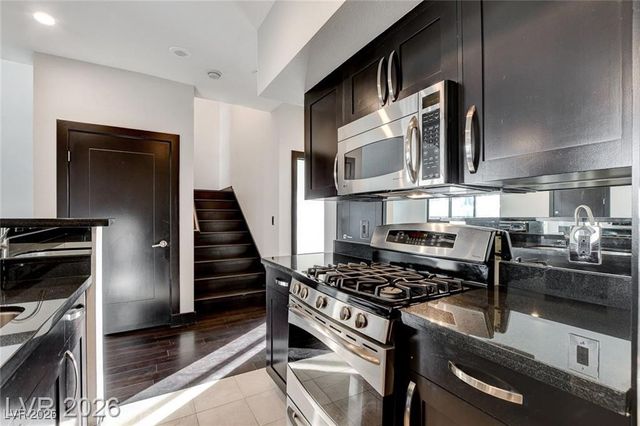 4565 Dean Martin Drive 102, Las Vegas, NV 89103