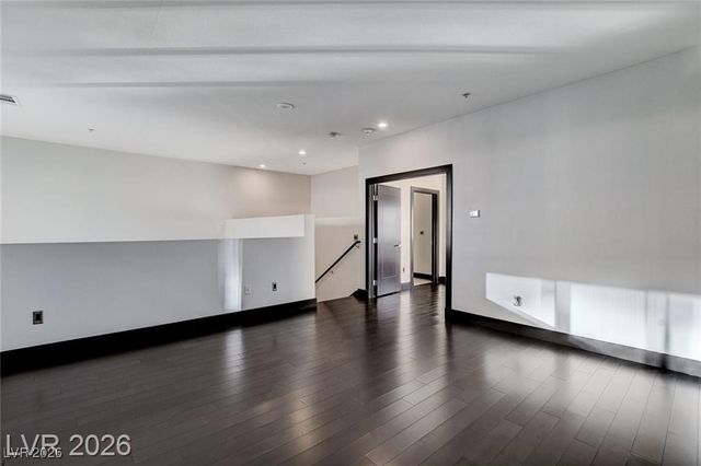 4565 Dean Martin Drive 102, Las Vegas, NV 89103