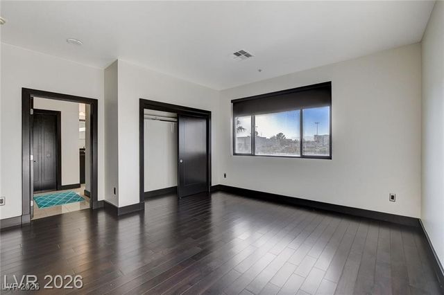 4565 Dean Martin Drive 102, Las Vegas, NV 89103