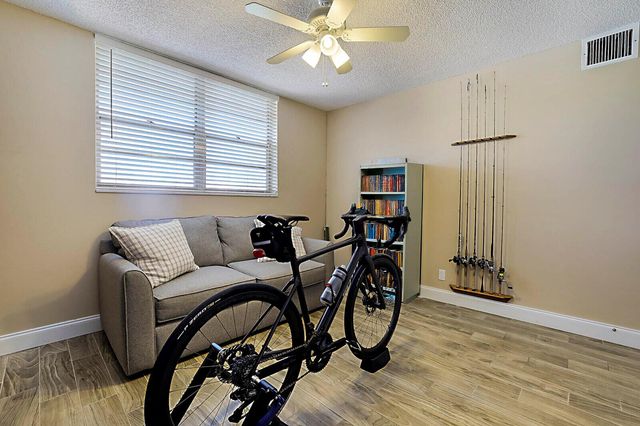 2541 Aragon Boulevard 202, Sunrise, FL 33322