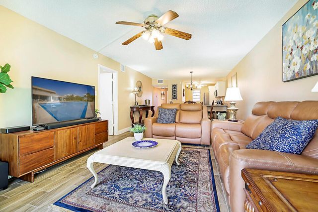 2541 Aragon Boulevard 202, Sunrise, FL 33322