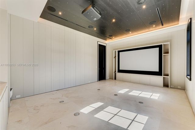 5901 SW 107th St, Pinecrest, FL 33156