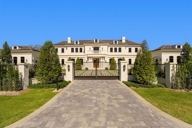 5901 SW 107th St, Pinecrest, FL 33156