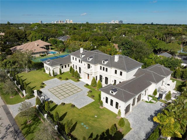 5901 SW 107th St, Pinecrest, FL 33156