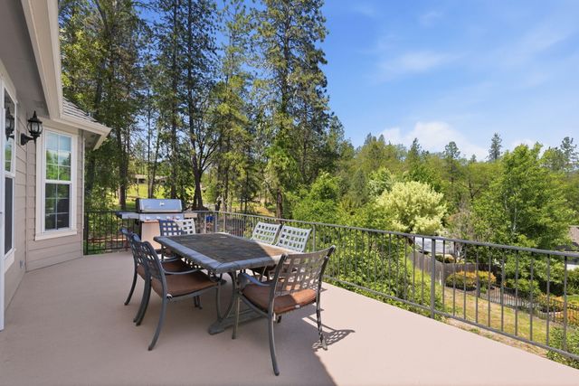 2202 SE Linden Lane, Grants Pass, OR 97527