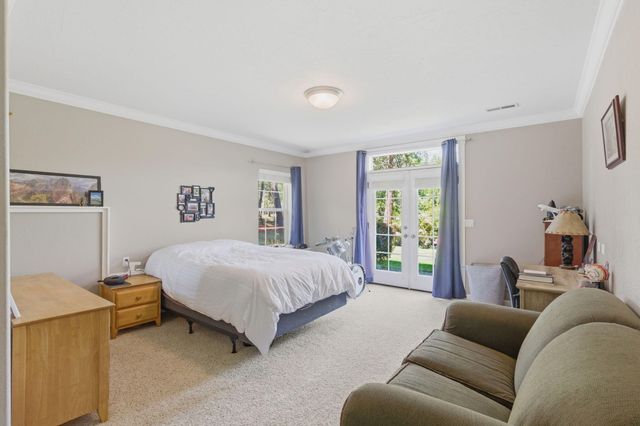 2202 SE Linden Lane, Grants Pass, OR 97527