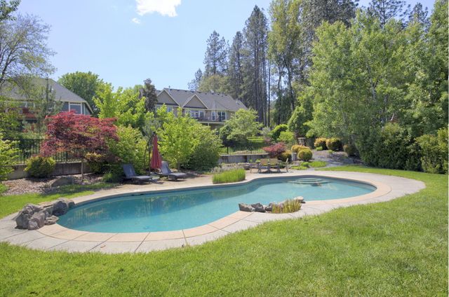 2202 SE Linden Lane, Grants Pass, OR 97527