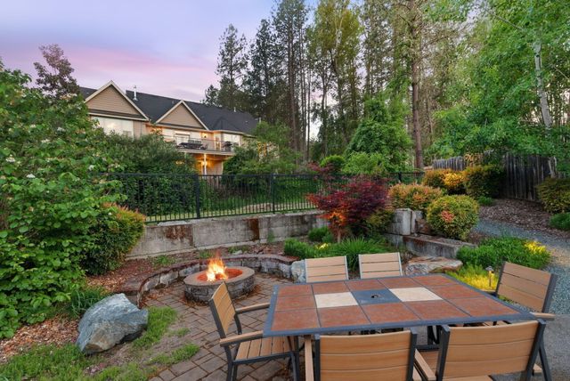 2202 SE Linden Lane, Grants Pass, OR 97527