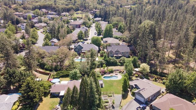 2202 SE Linden Lane, Grants Pass, OR 97527