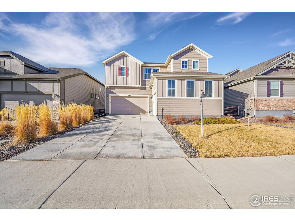 3169 Deering Lake Dr, Loveland, CO 80538