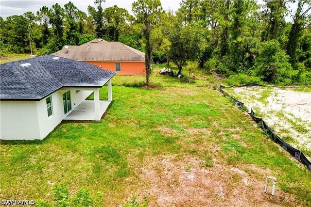 1020 Carroll ST E, Lehigh Acres, FL 33974