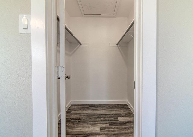 1205 Gregory LN 1205, Round Rock, TX 78664