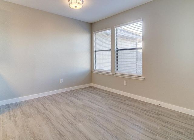 1205 Gregory LN 1205, Round Rock, TX 78664
