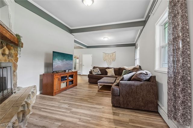 21 Harmony Hills Drive, Akron, OH 44321