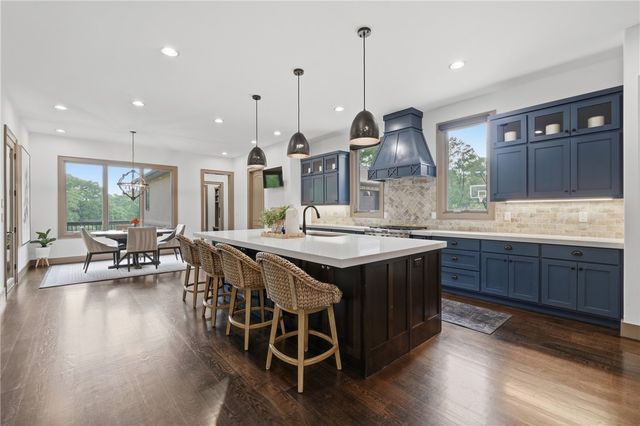 11305 Pembrook Circle, Bentonville, AR 72712