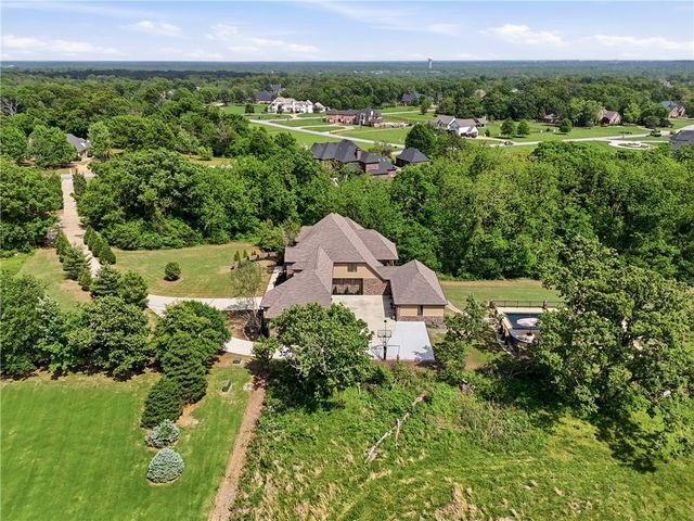 11305 Pembrook Circle, Bentonville, AR 72712