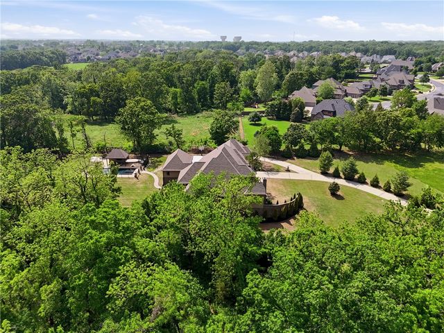 11305 Pembrook Circle, Bentonville, AR 72712