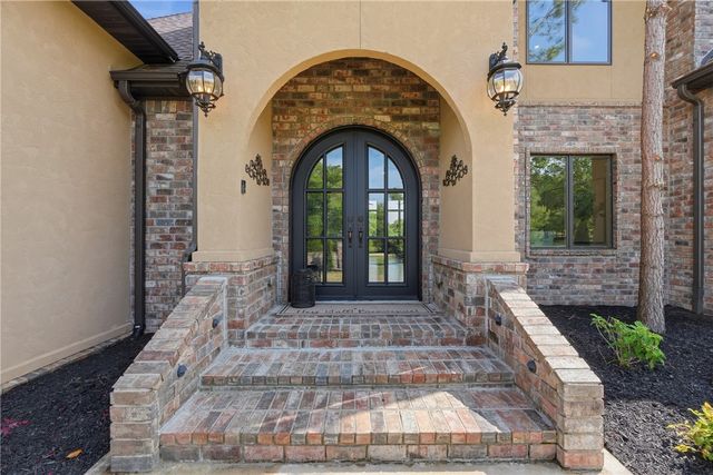 11305 Pembrook Circle, Bentonville, AR 72712