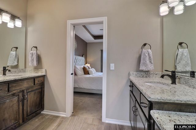 18954 Pratt Street, Elkhorn, NE 68022