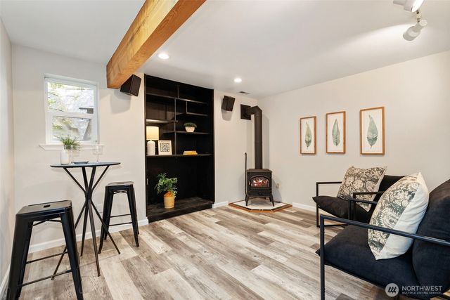 22445 Sunridge Way NE, Poulsbo, WA 98370