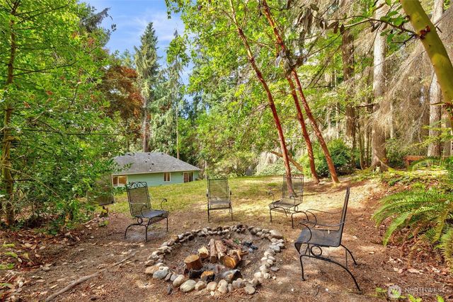 22445 Sunridge Way NE, Poulsbo, WA 98370
