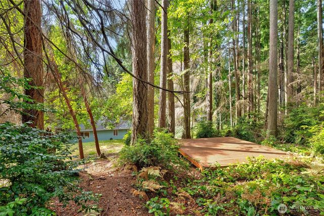 22445 Sunridge Way NE, Poulsbo, WA 98370
