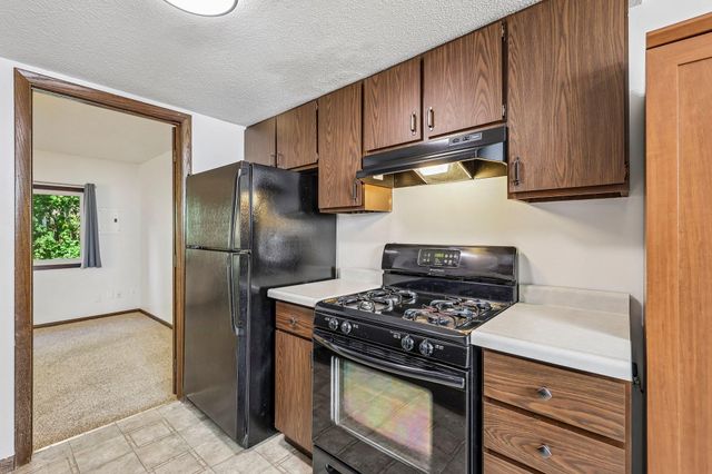 7436 Germane Trail, Apple Valley, MN 55124