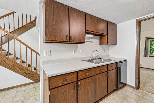 7436 Germane Trail, Apple Valley, MN 55124