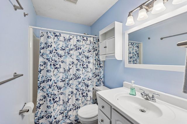 7436 Germane Trail, Apple Valley, MN 55124