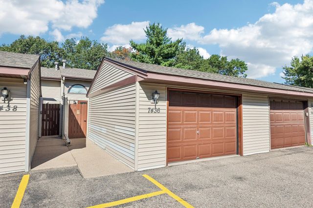 7436 Germane Trail, Apple Valley, MN 55124