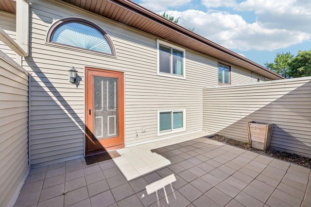 7436 Germane Trail, Apple Valley, MN 55124
