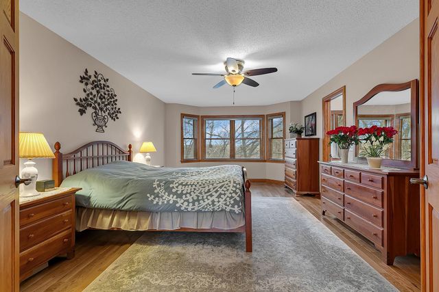 1403 Broadway Ave Avenue S, Sauk Rapids, MN 56379