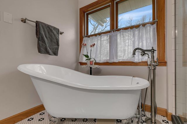 1403 Broadway Ave Avenue S, Sauk Rapids, MN 56379