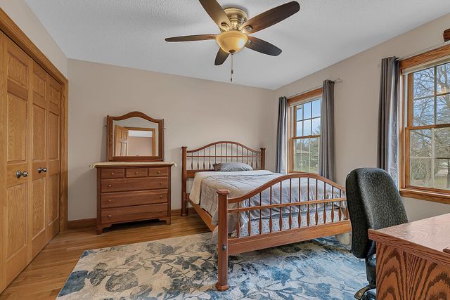 1403 Broadway Ave Avenue S, Sauk Rapids, MN 56379