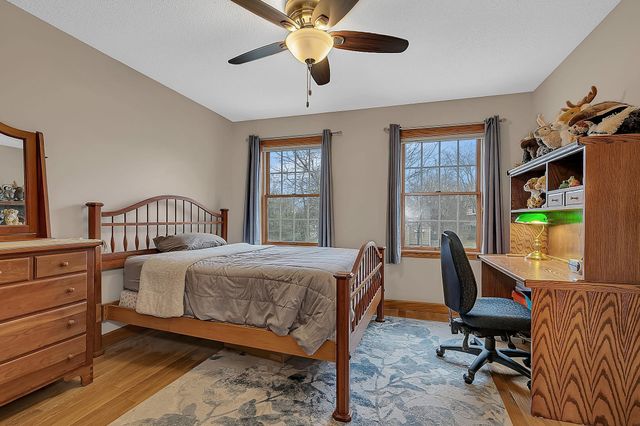 1403 Broadway Ave Avenue S, Sauk Rapids, MN 56379