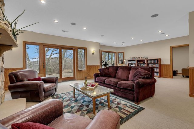 1403 Broadway Ave Avenue S, Sauk Rapids, MN 56379