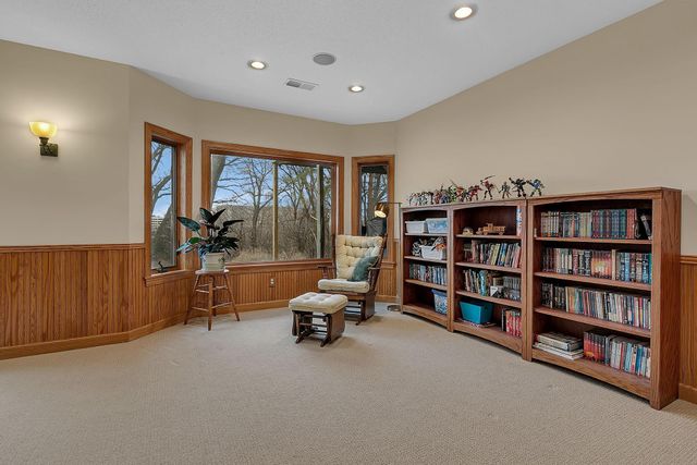 1403 Broadway Ave Avenue S, Sauk Rapids, MN 56379