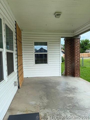 210 E Will Rogers Boulevard, Claremore, OK 74017