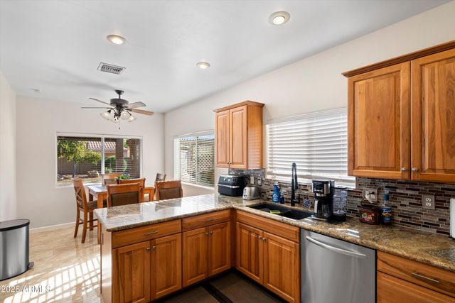 2739 E Hermosa Vista Drive, Mesa, AZ 85213