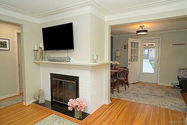 233 Crosby Boulevard, Amherst, NY 14226