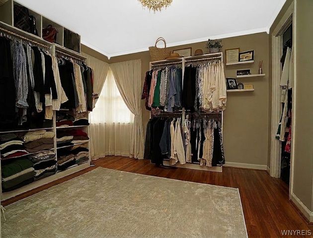 233 Crosby Boulevard, Amherst, NY 14226