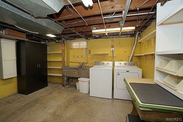 233 Crosby Boulevard, Amherst, NY 14226